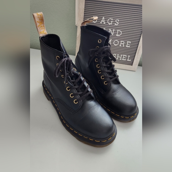 Dr Martens Vegan Felix Lace-up Boots Black M-7 L-8 Unisex - Picture 12 of 13